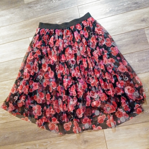Disney Dresses & Skirts - Disney hi low tulle floral aline skirt
